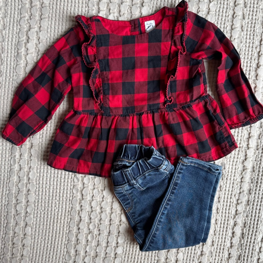 GAP Buffalo Plaid Blouse with Jeggings